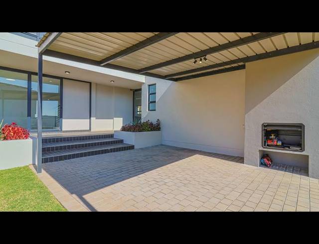 3 BEDROOM HOUSE FOR SALE IN JACKAL CREEK GOLF ESTATE